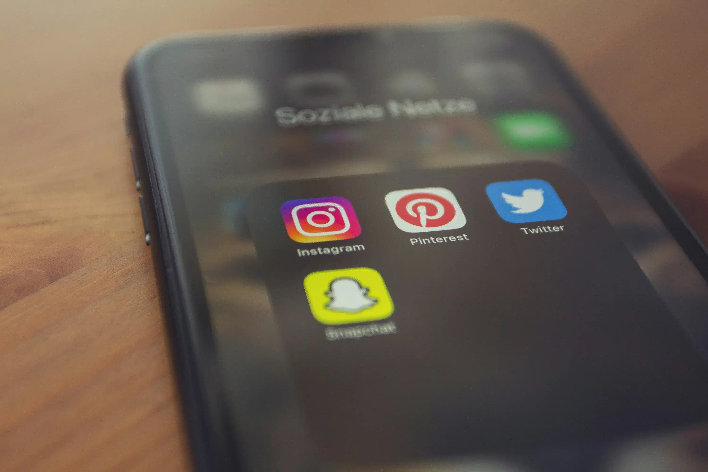Social-Media-Inhalte – Urheberrechtsverstöße durch Bildnutzung auf Instagram oder Facebook